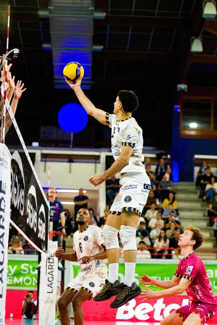 Grand Nancy Volley Ball vs L'Abeille Girondine — photo 26